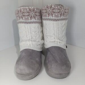 Muk Luks Cozy Sweater Slipper Boots, Women's L (9-10), EUC, Cream/Gray/ Tan